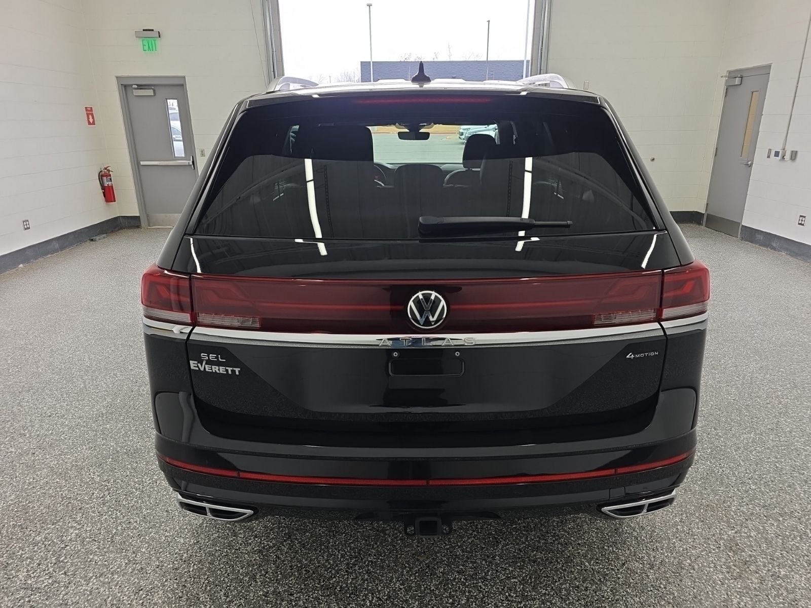 2024 Volkswagen Atlas 2.0T SEL Premium R-Line