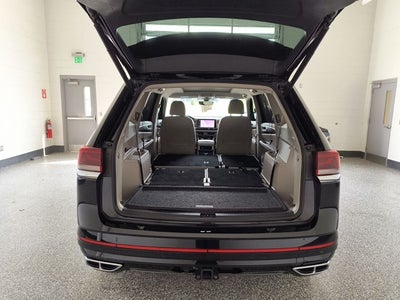 2025 Volkswagen Atlas 2.0T SEL Premium R-Line