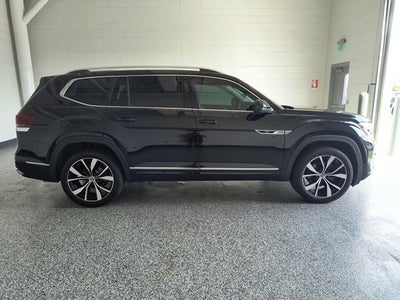 2025 Volkswagen Atlas 2.0T SEL Premium R-Line