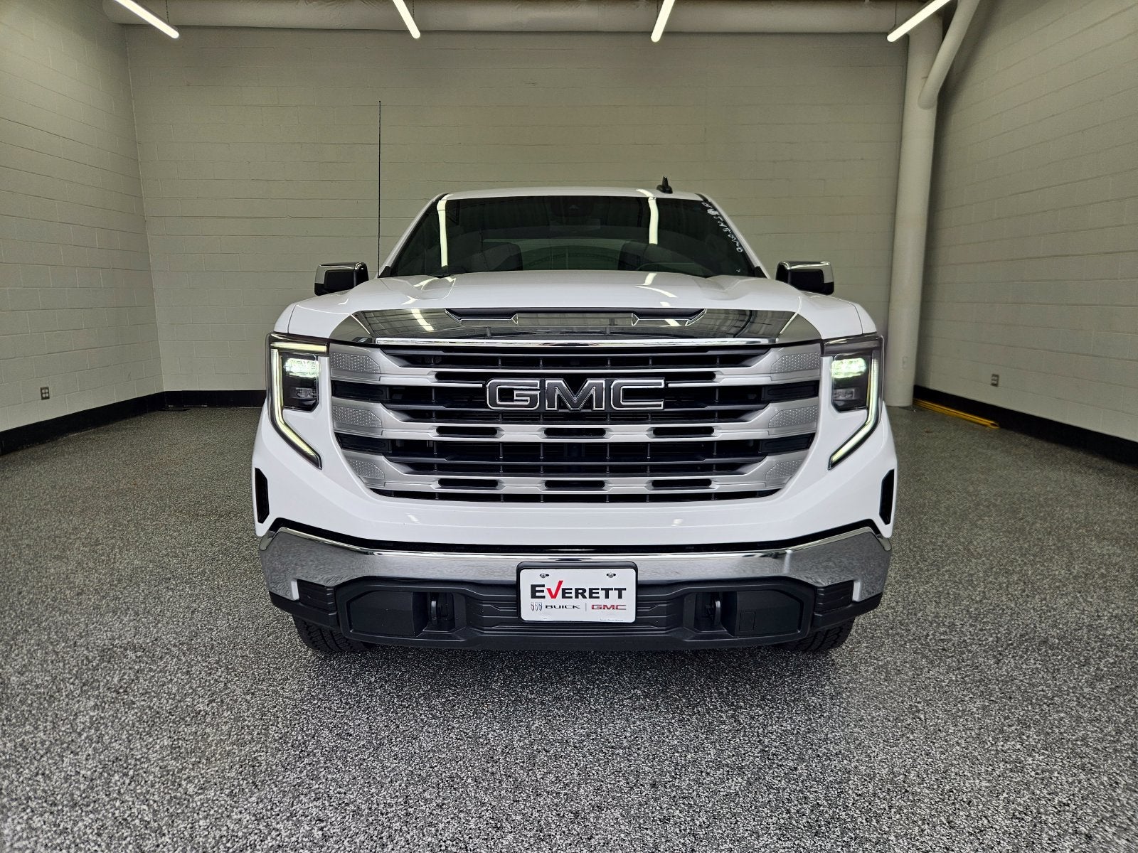 2024 GMC Sierra 1500 SLE