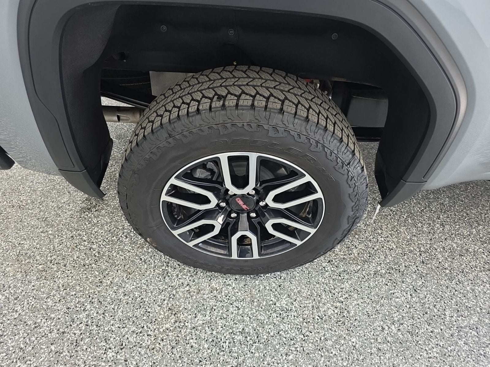 2025 GMC Sierra 1500 AT4