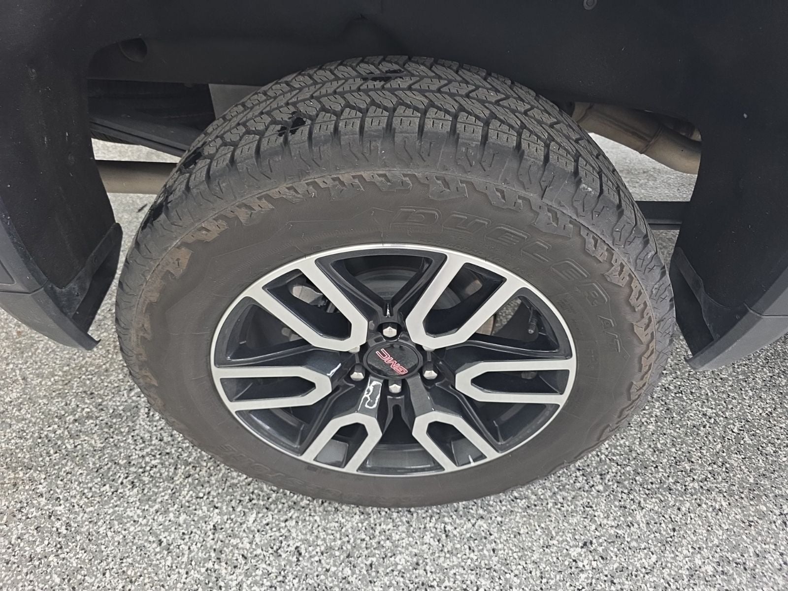 2025 GMC Sierra 1500 AT4