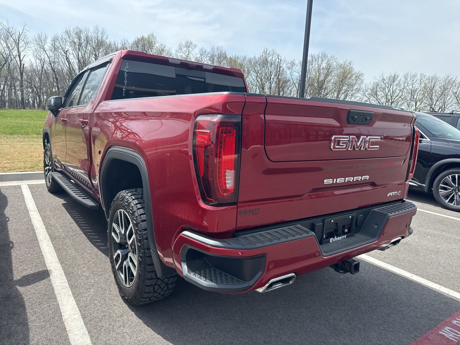 2025 GMC Sierra 1500 AT4