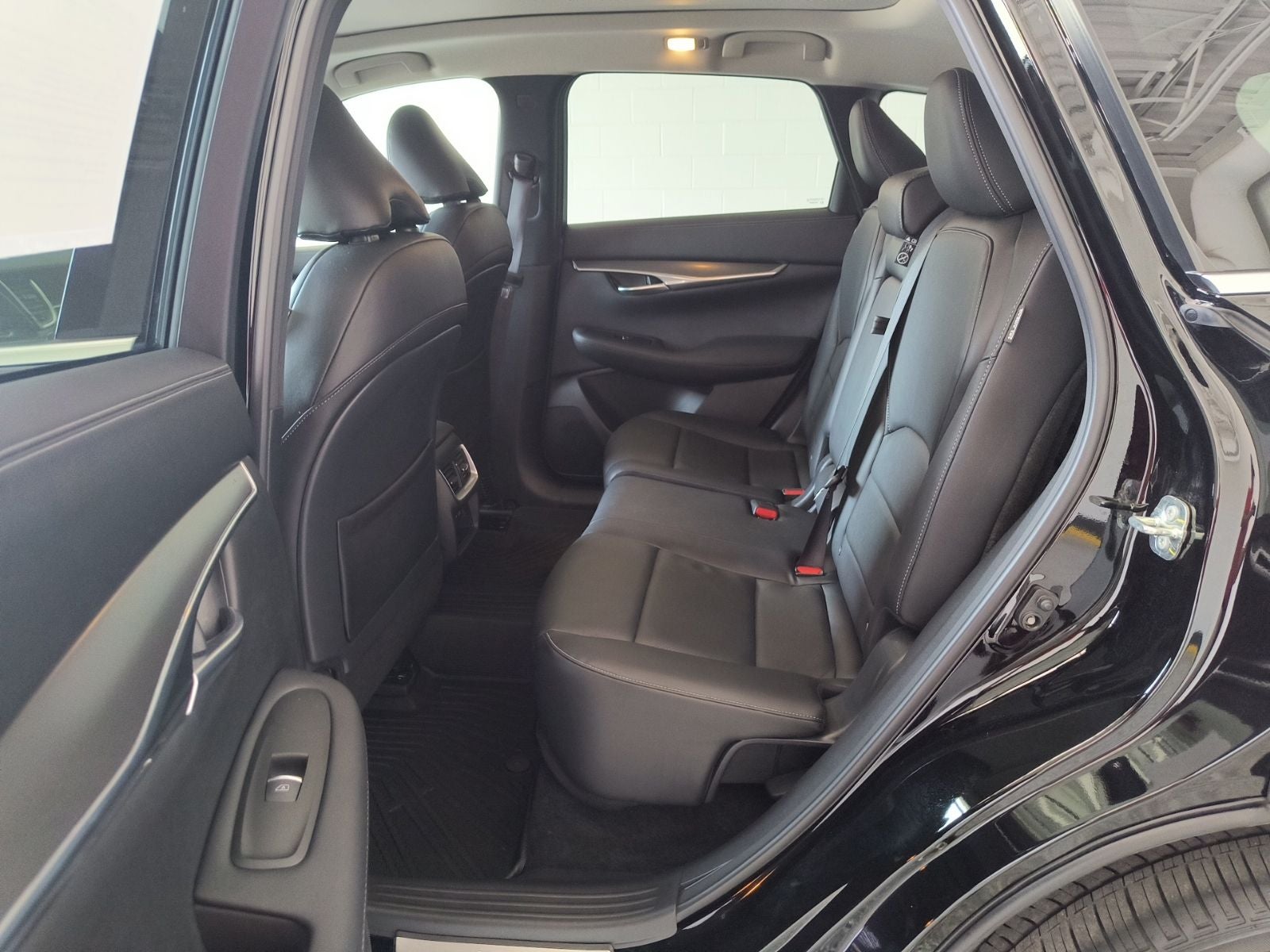 2025 INFINITI QX50 LUXE