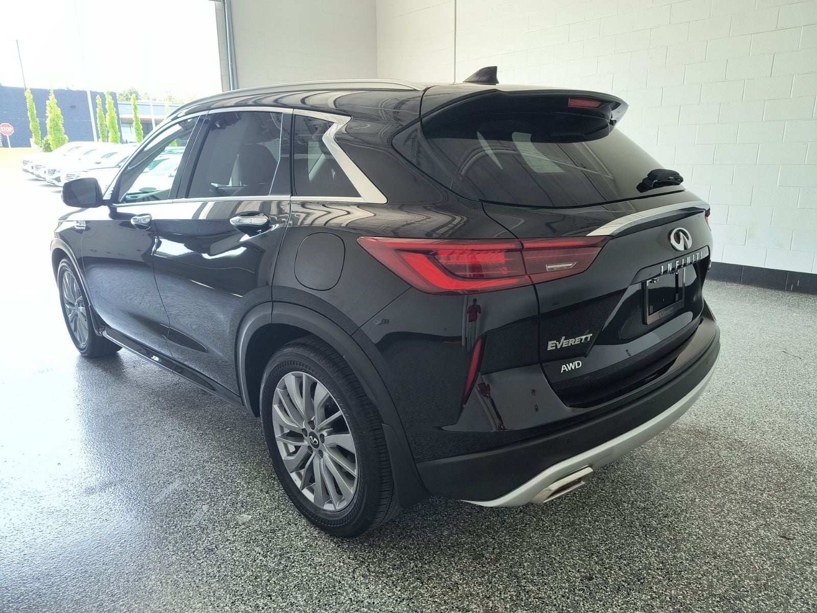 2025 INFINITI QX50 LUXE