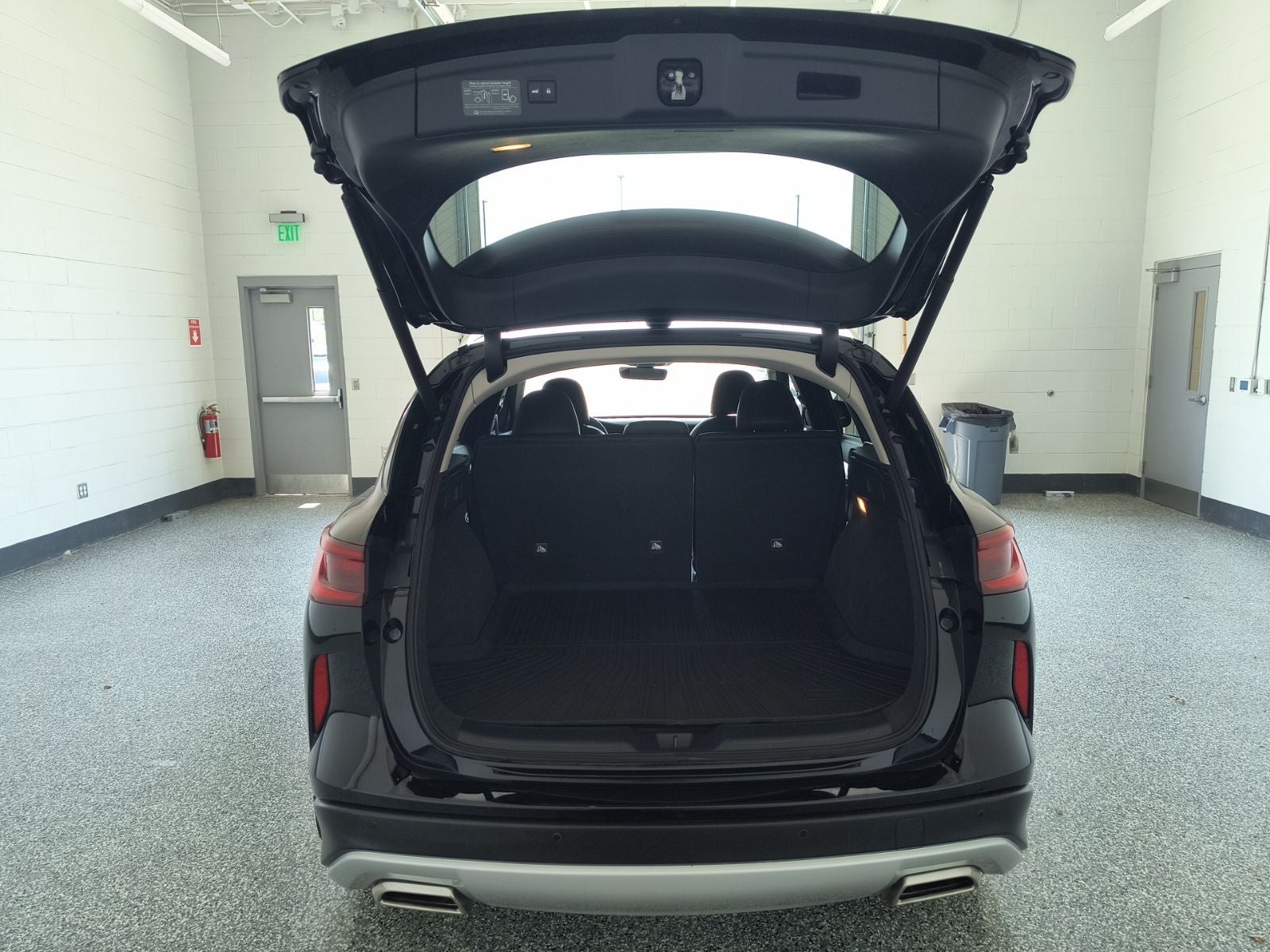 2025 INFINITI QX50 LUXE