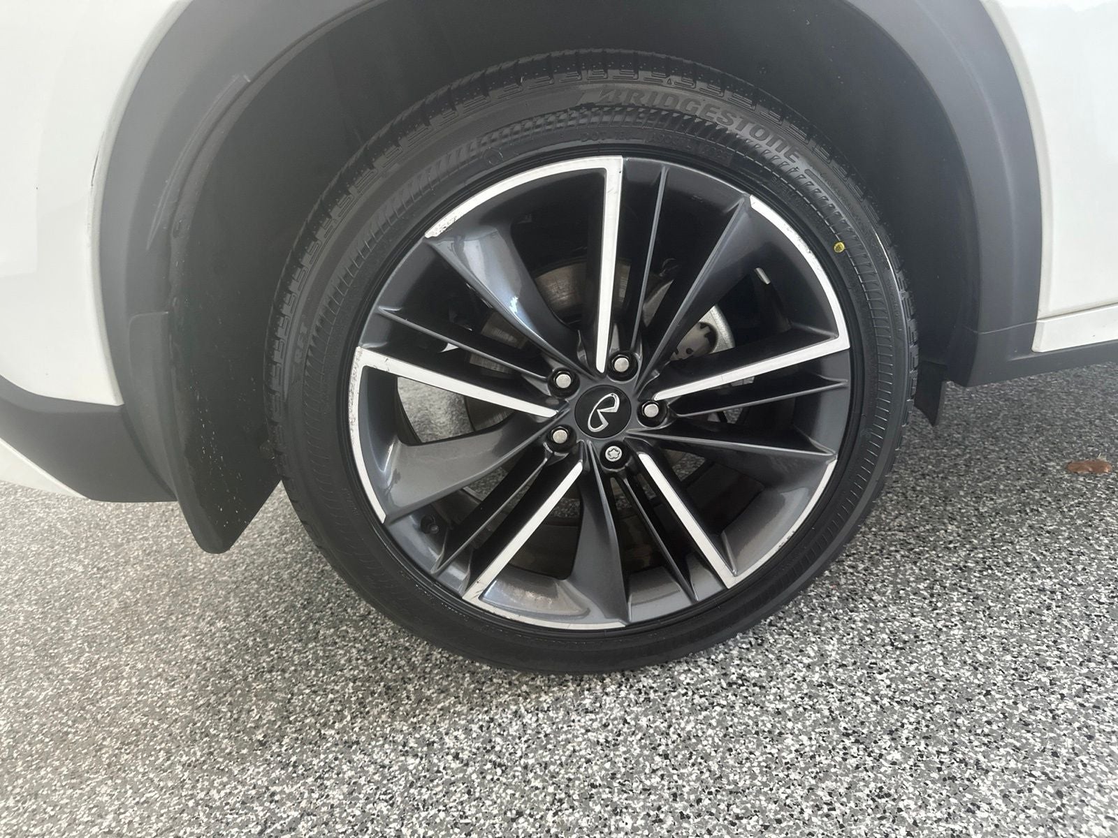 2023 INFINITI QX55 LUXE