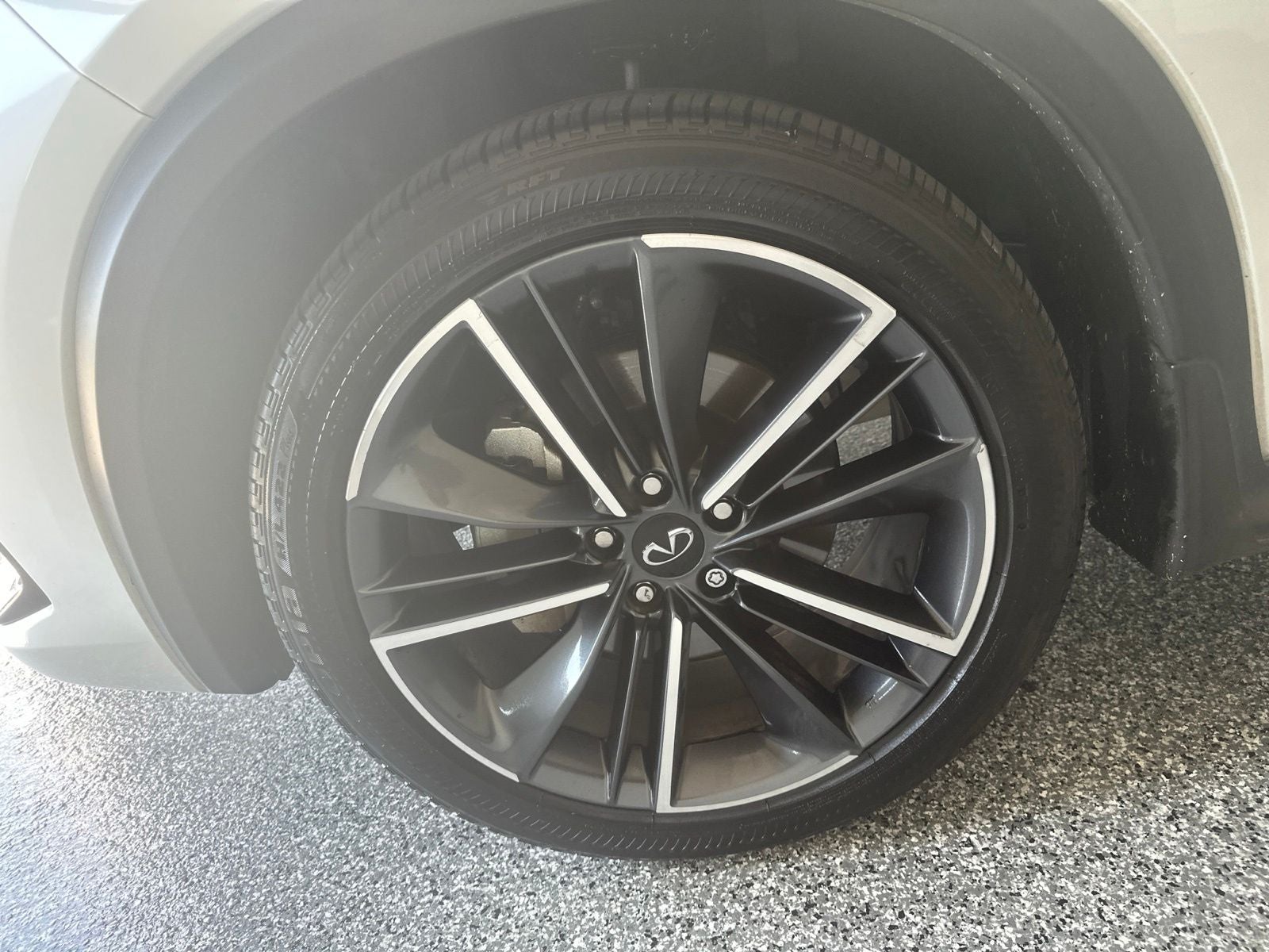 2023 INFINITI QX55 LUXE