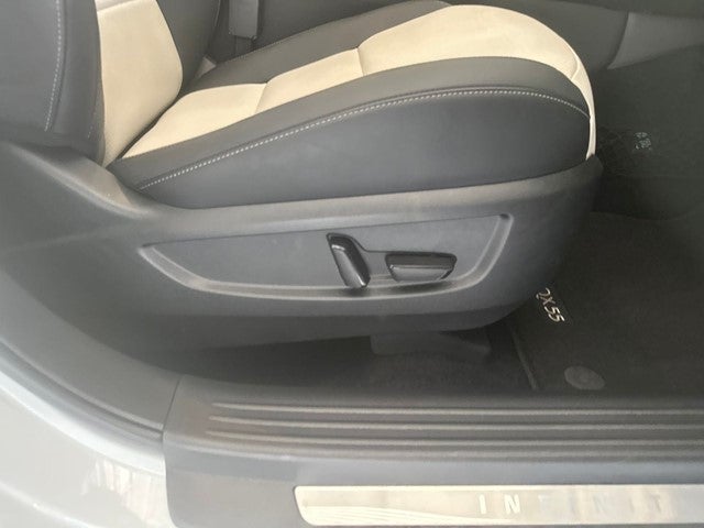 2023 INFINITI QX55 LUXE