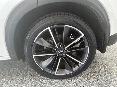 2023 INFINITI QX55 LUXE