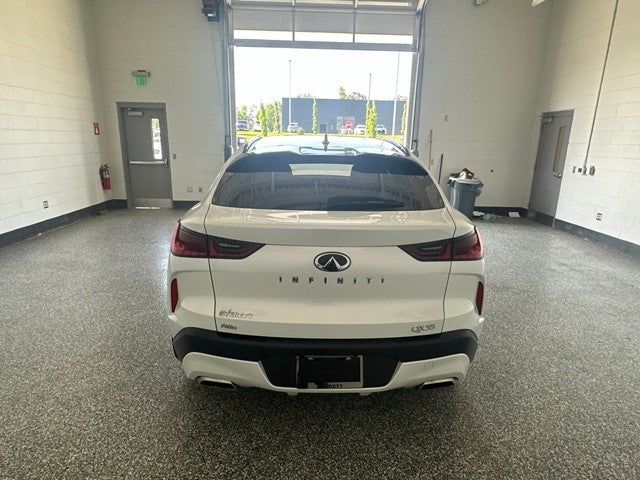 2023 INFINITI QX55 LUXE