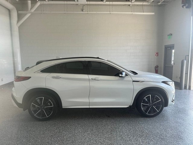 2023 INFINITI QX55 LUXE