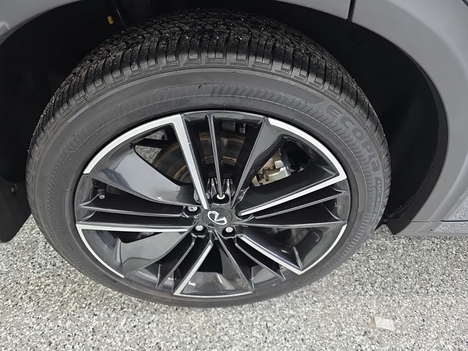 2023 INFINITI QX55 ESSENTIAL