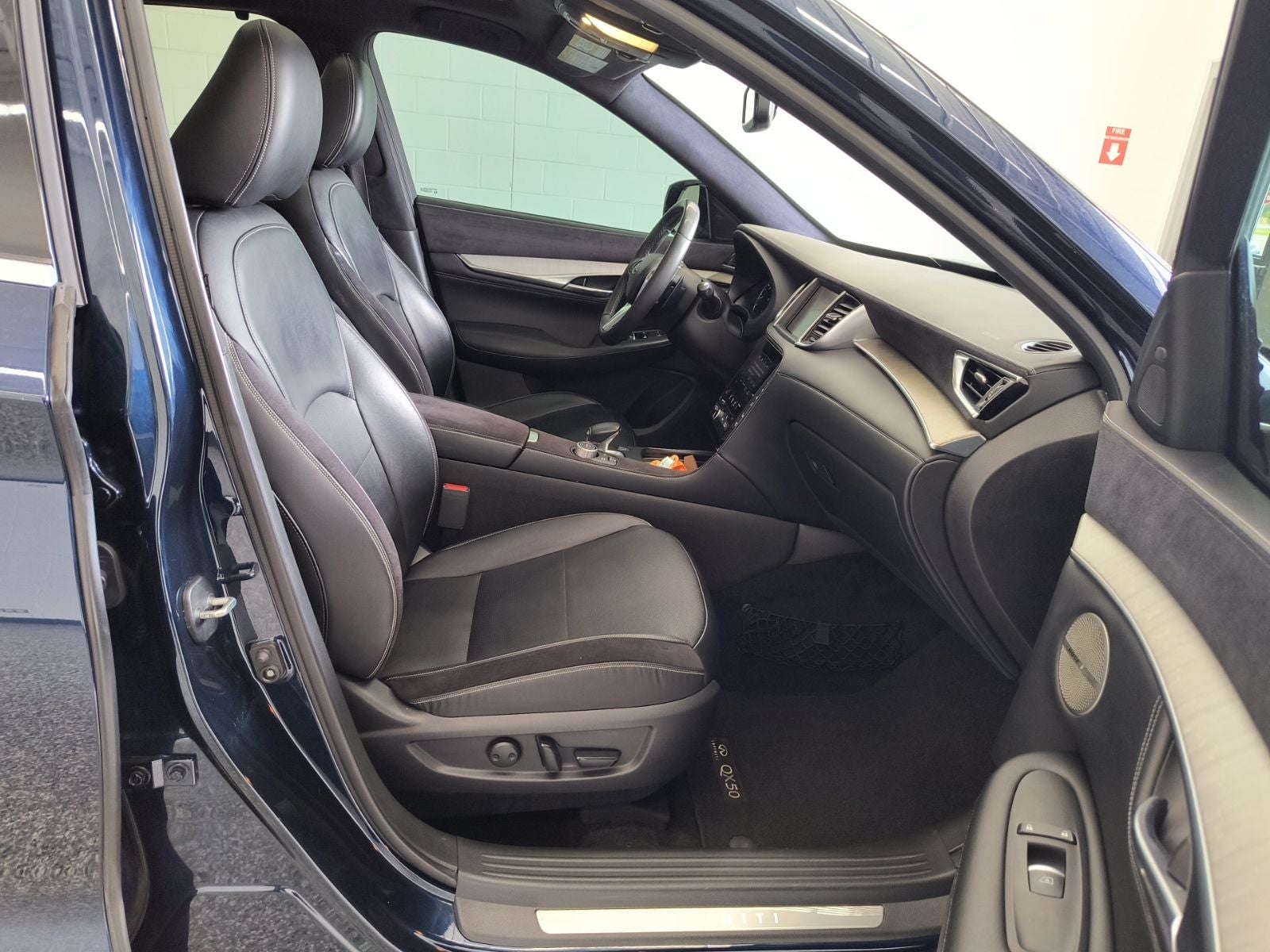 2019 INFINITI QX50 ESSENTIAL