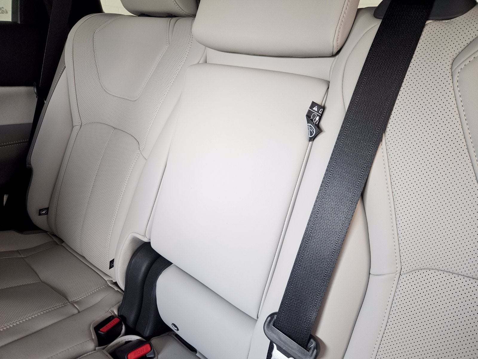 2027 INFINITI QX65 LUXE AWD