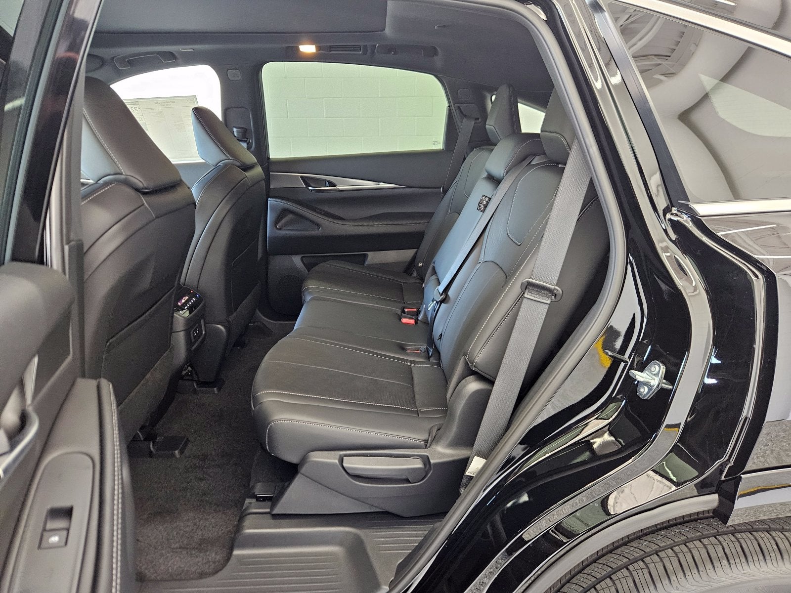 2027 INFINITI QX65 LUXE