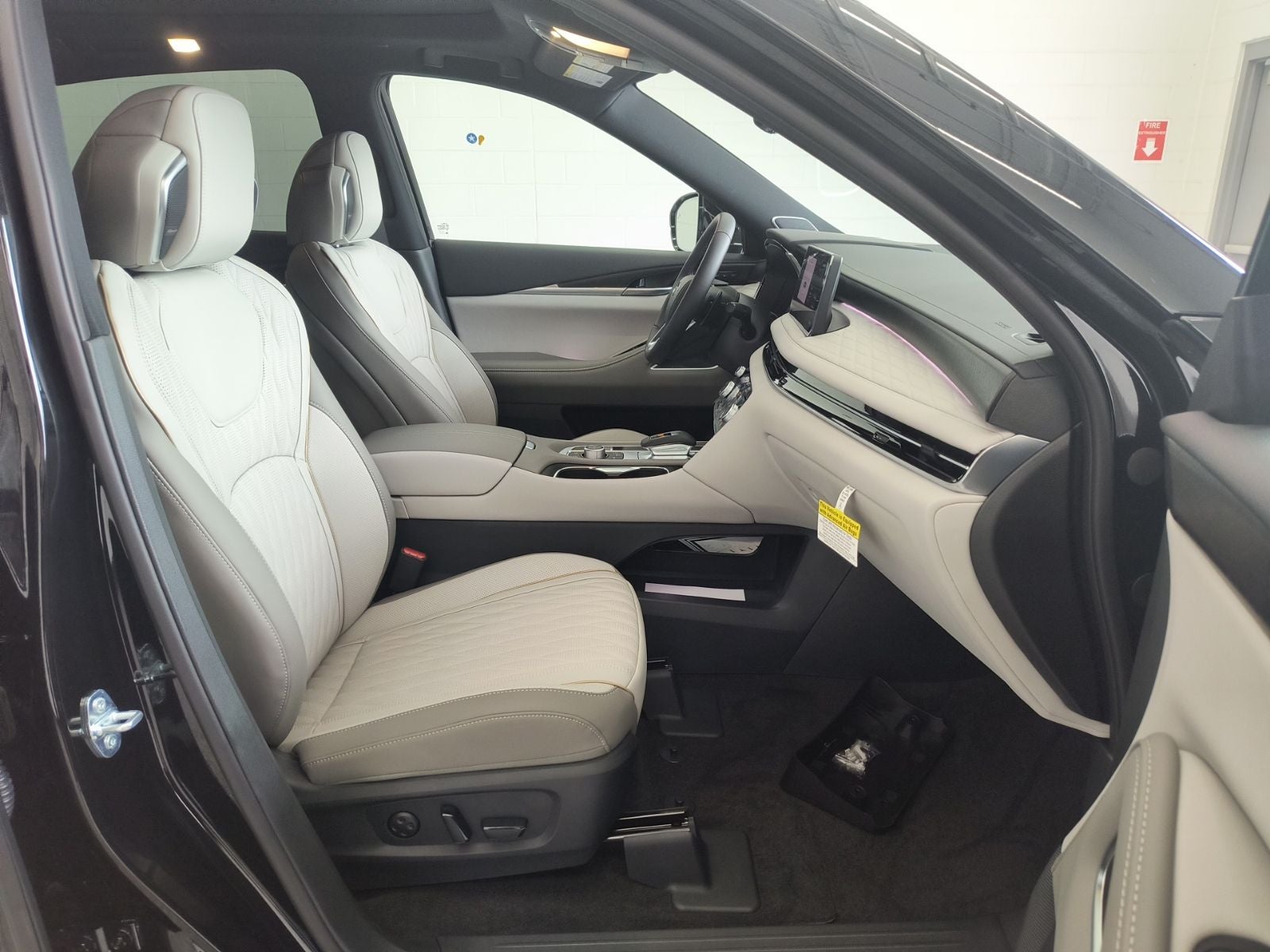 2027 INFINITI QX65 AUTOGRAPH
