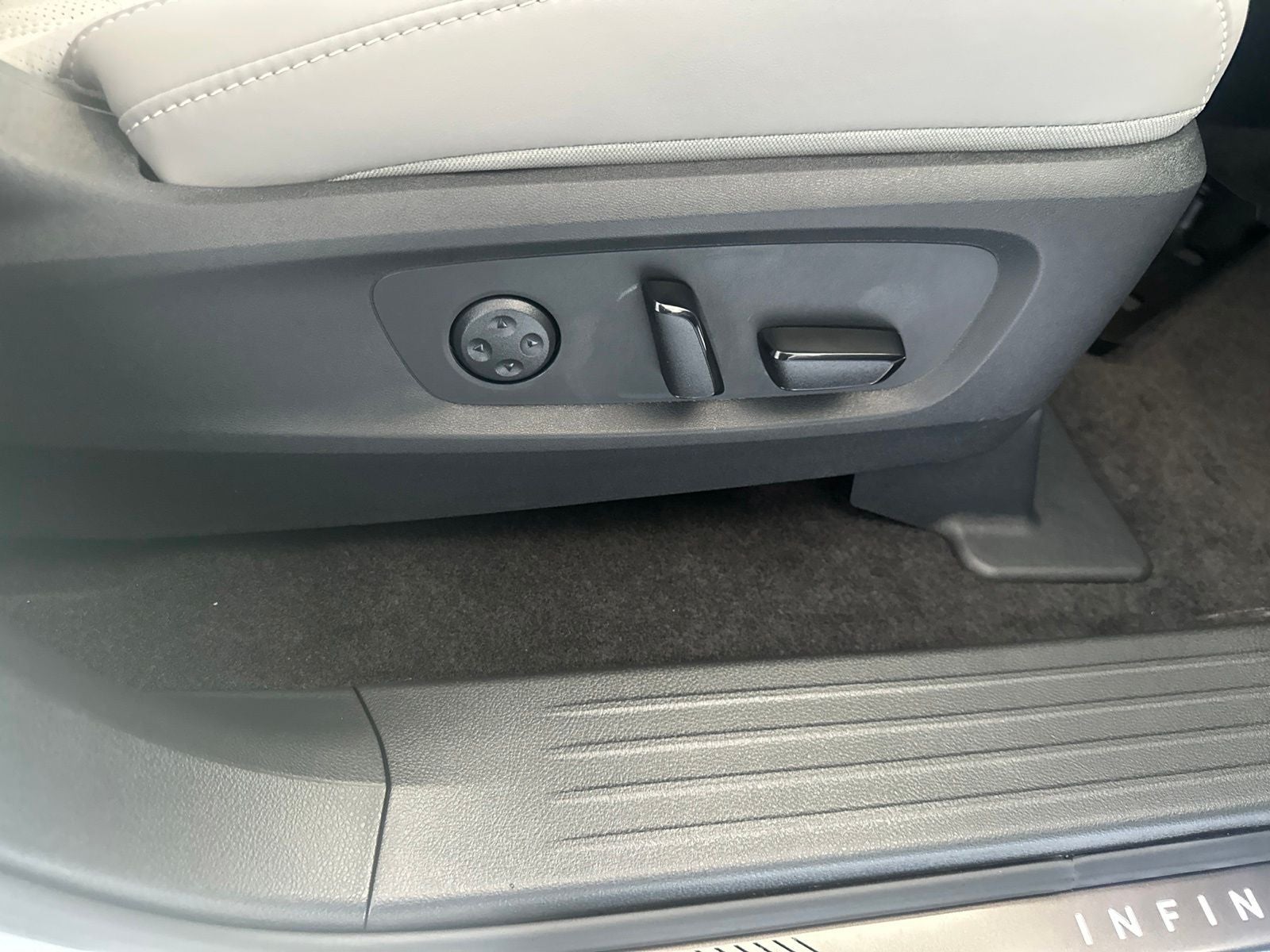 2027 INFINITI QX65 AUTOGRAPH
