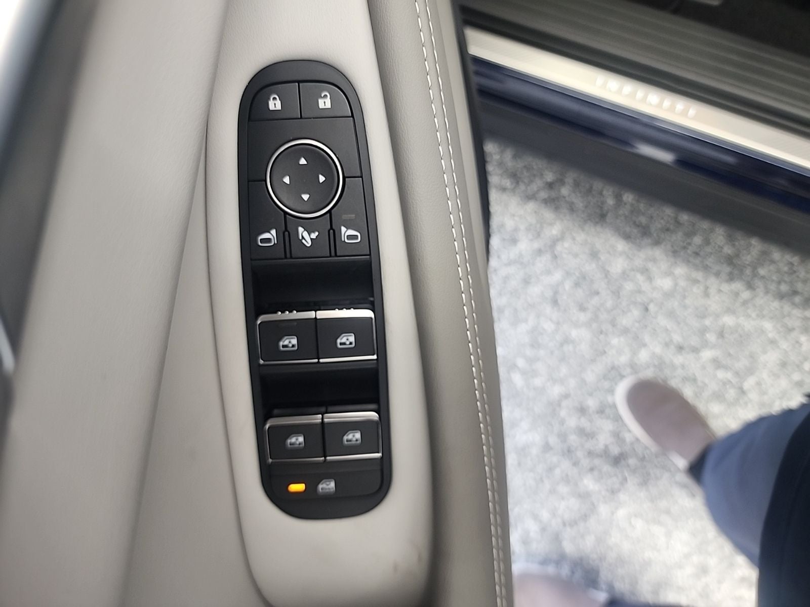 2026 INFINITI QX60 PURE