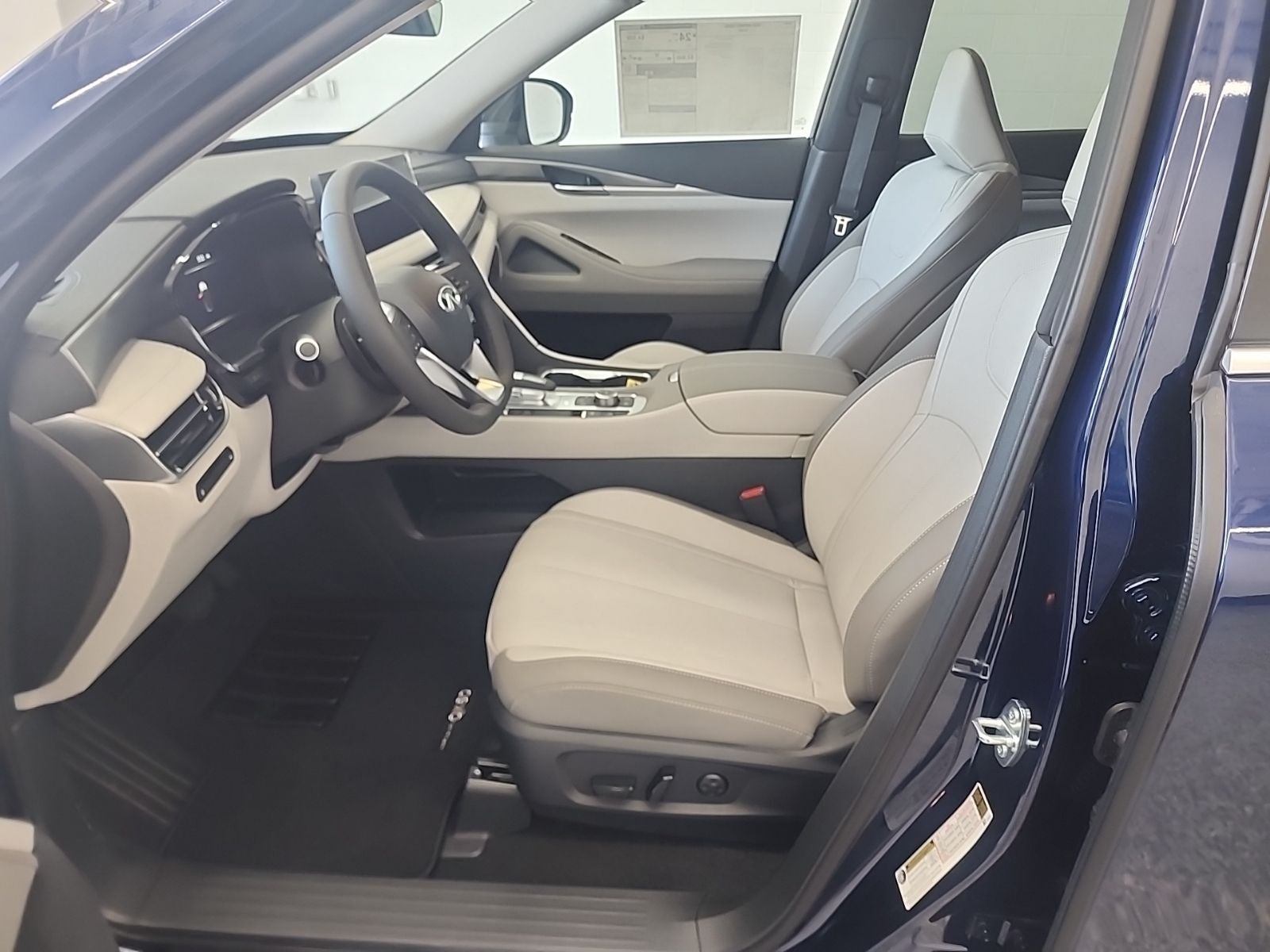 2026 INFINITI QX60 PURE