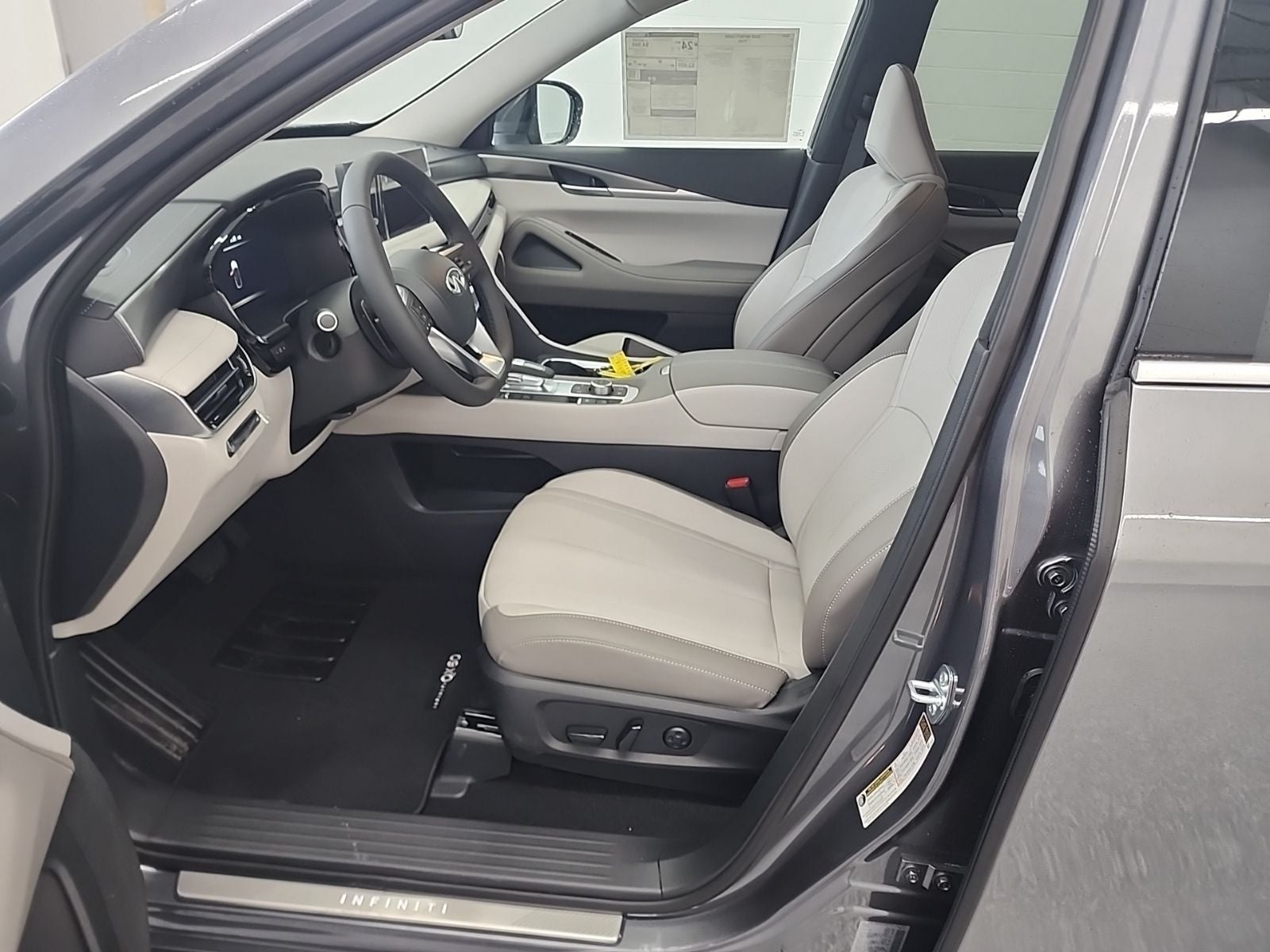 2026 INFINITI QX60 PURE