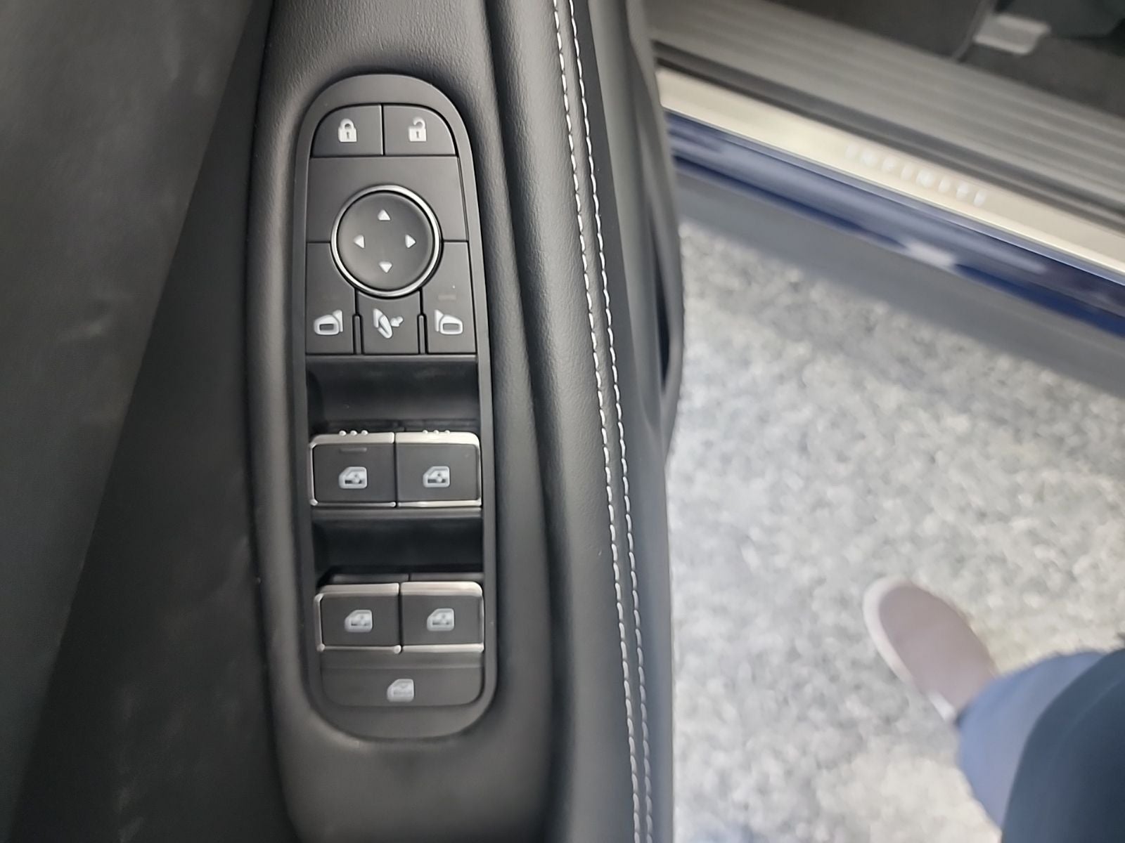 2026 INFINITI QX60 PURE