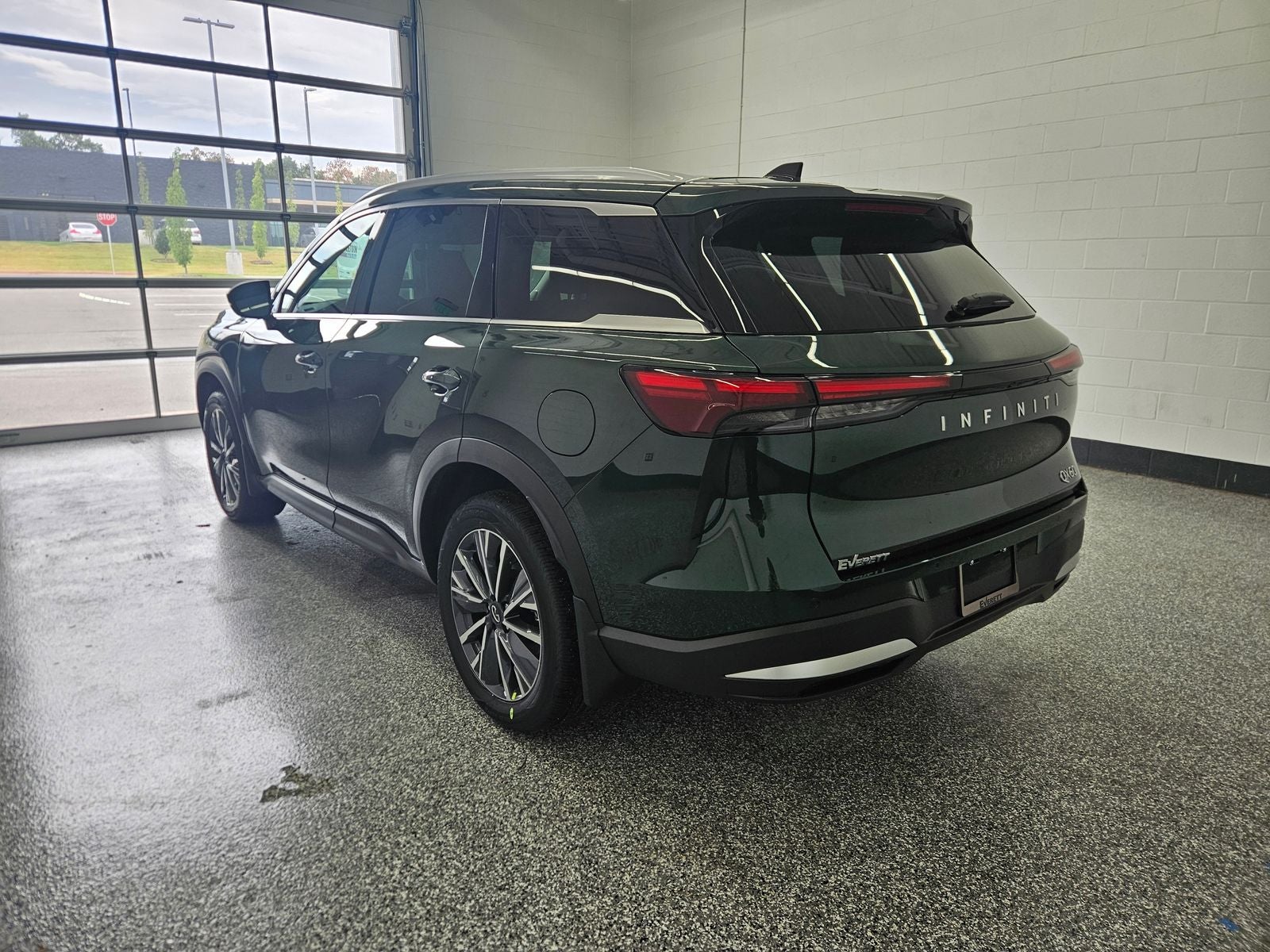 2027 INFINITI QX60 LUXE AWD