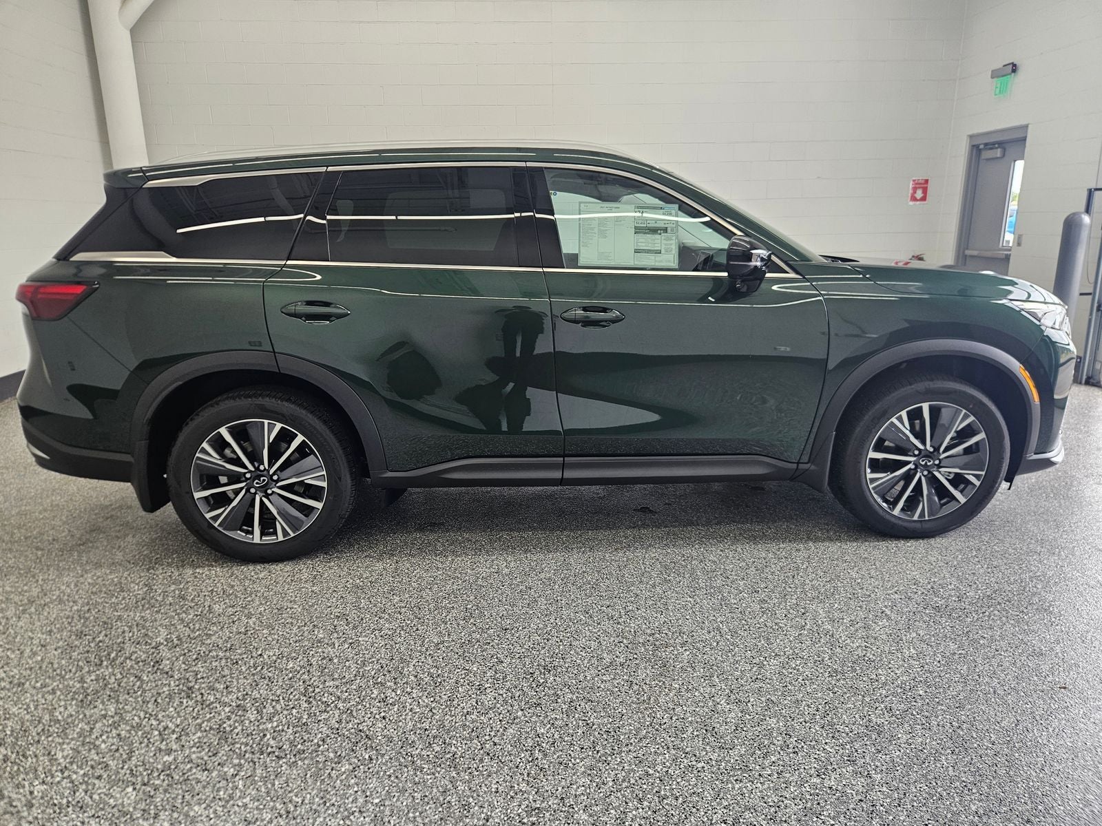 2027 INFINITI QX60 LUXE AWD