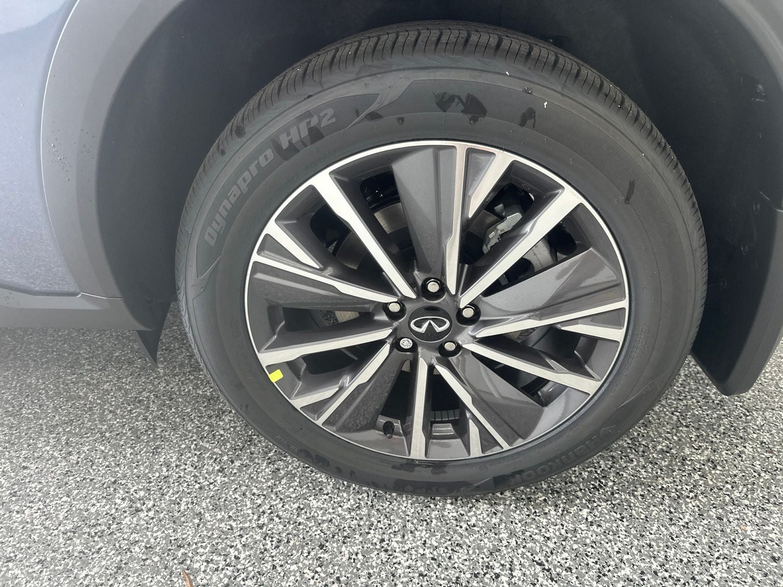 2027 INFINITI QX60 LUXE