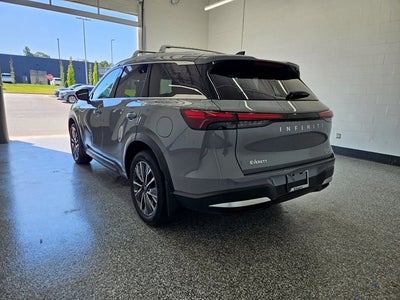 2027 INFINITI QX60 LUXE
