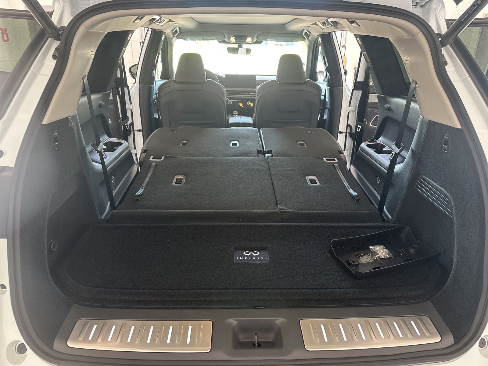 2027 INFINITI QX60 SPORT