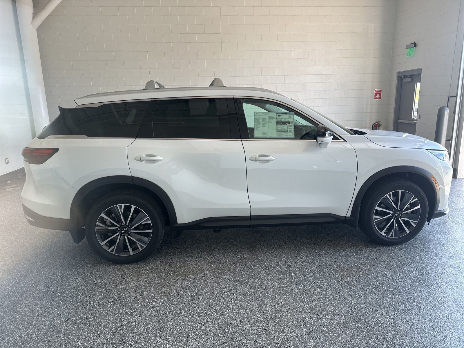 2027 INFINITI QX60 SPORT