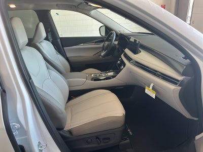 2027 INFINITI QX60 LUXE