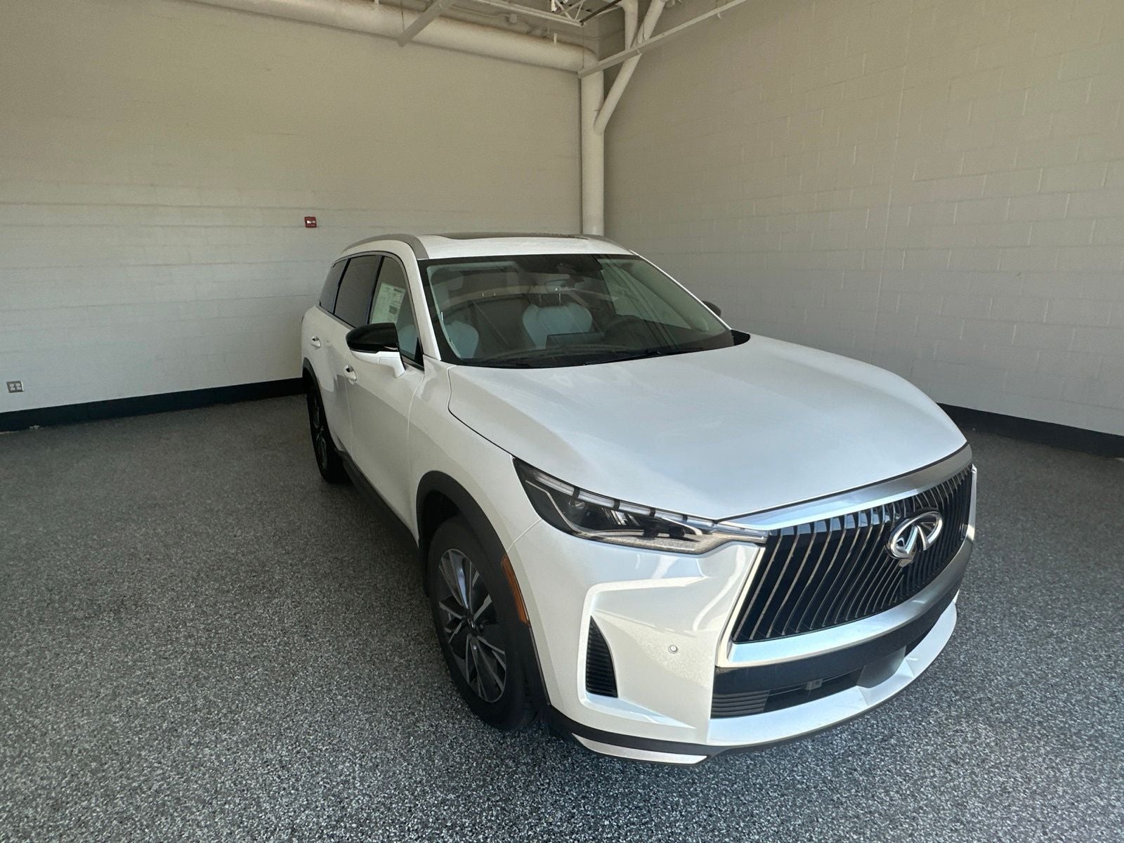 2027 INFINITI QX60 LUXE