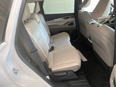2027 INFINITI QX60 LUXE