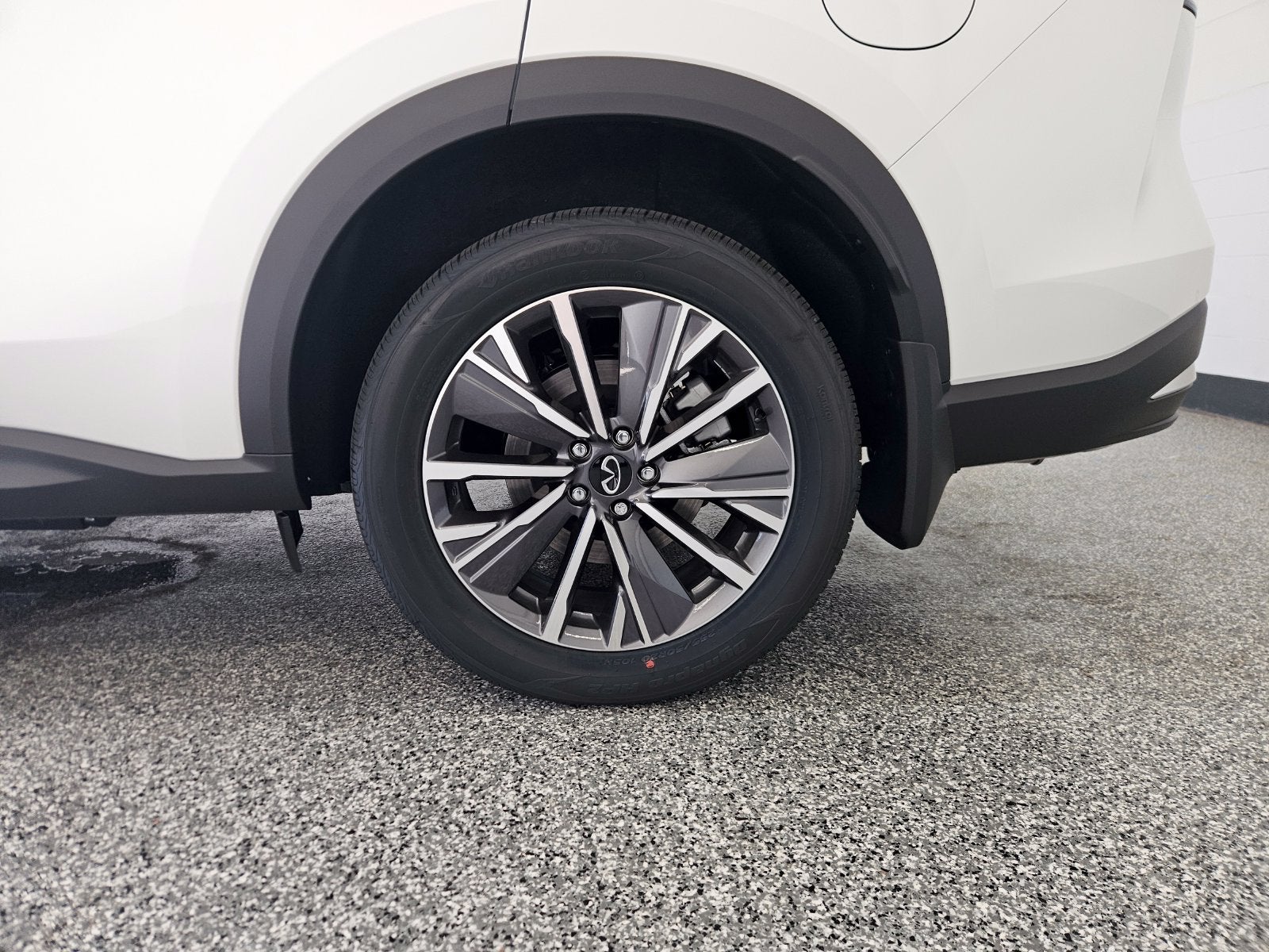 2027 INFINITI QX60 LUXE AWD