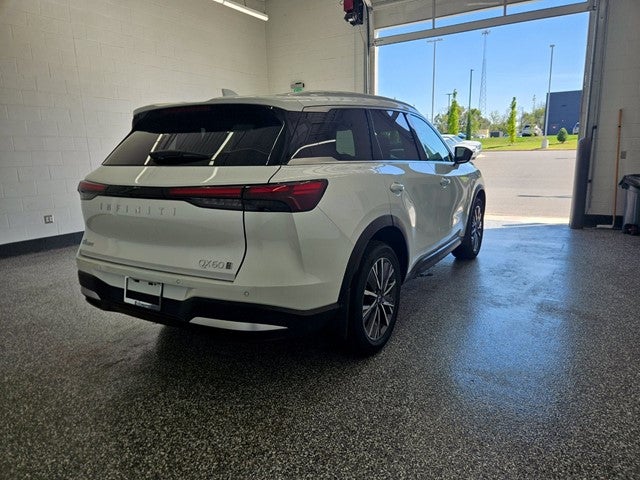2027 INFINITI QX60 LUXE AWD