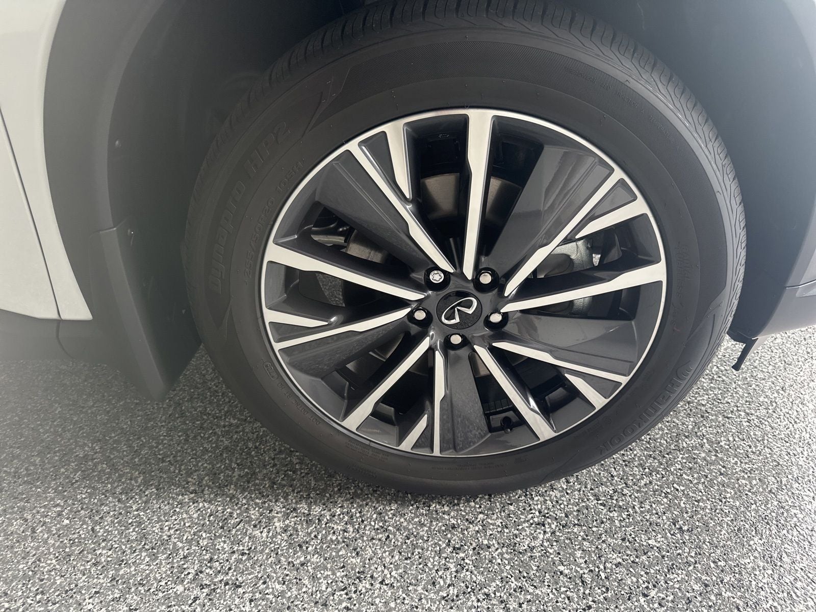 2027 INFINITI QX60 LUXE