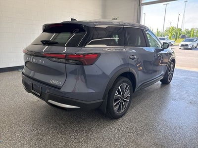 2027 INFINITI QX60 LUXE