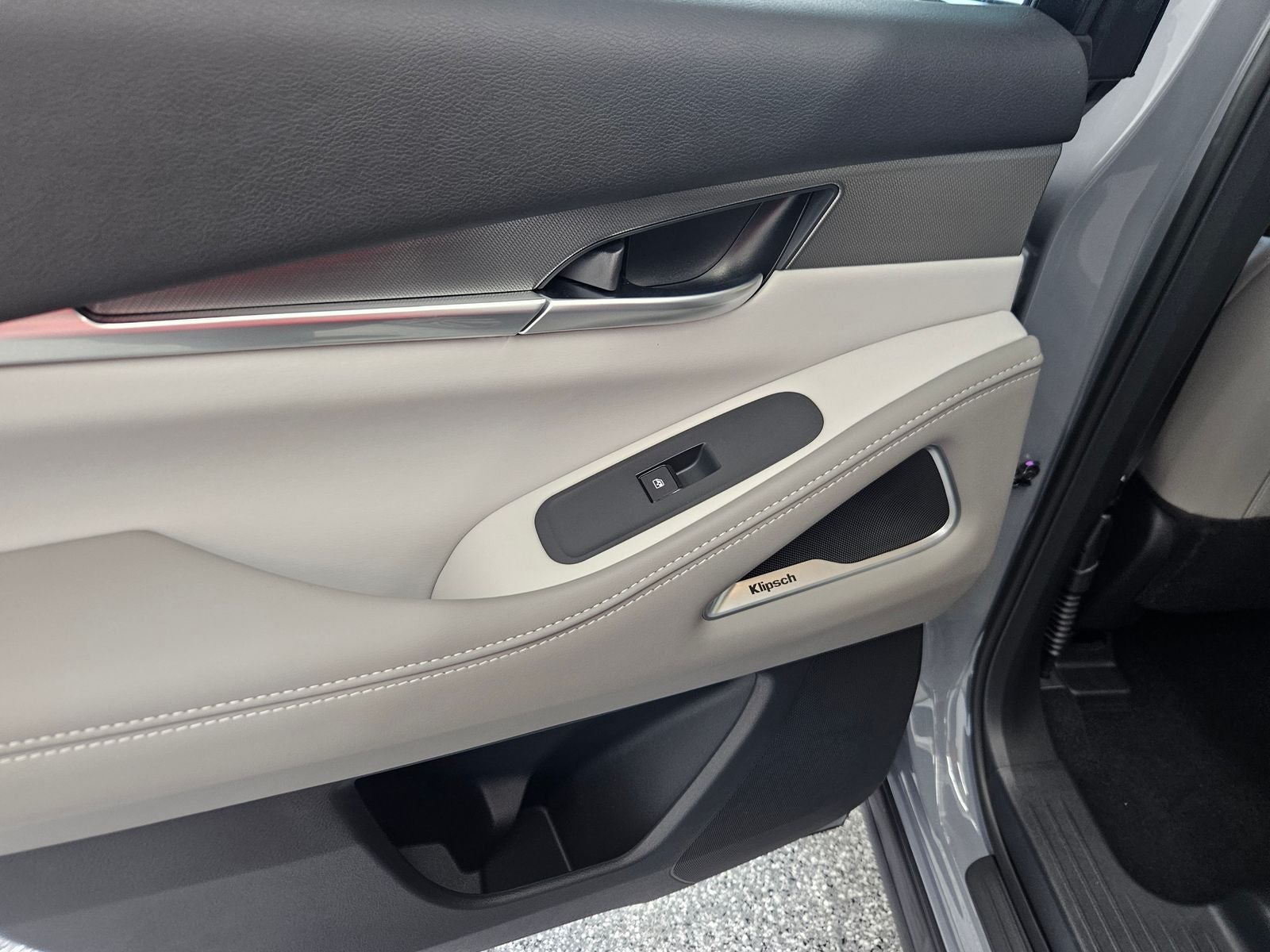 2027 INFINITI QX60 LUXE AWD