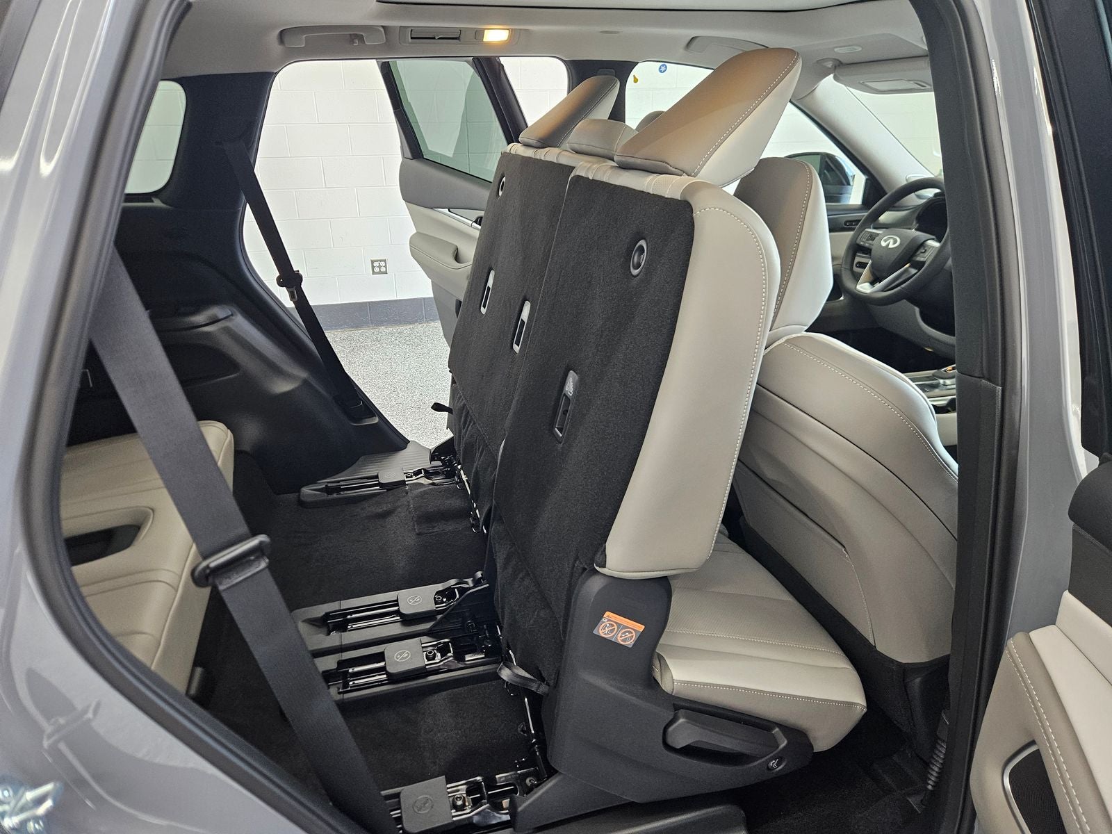 2027 INFINITI QX60 LUXE AWD