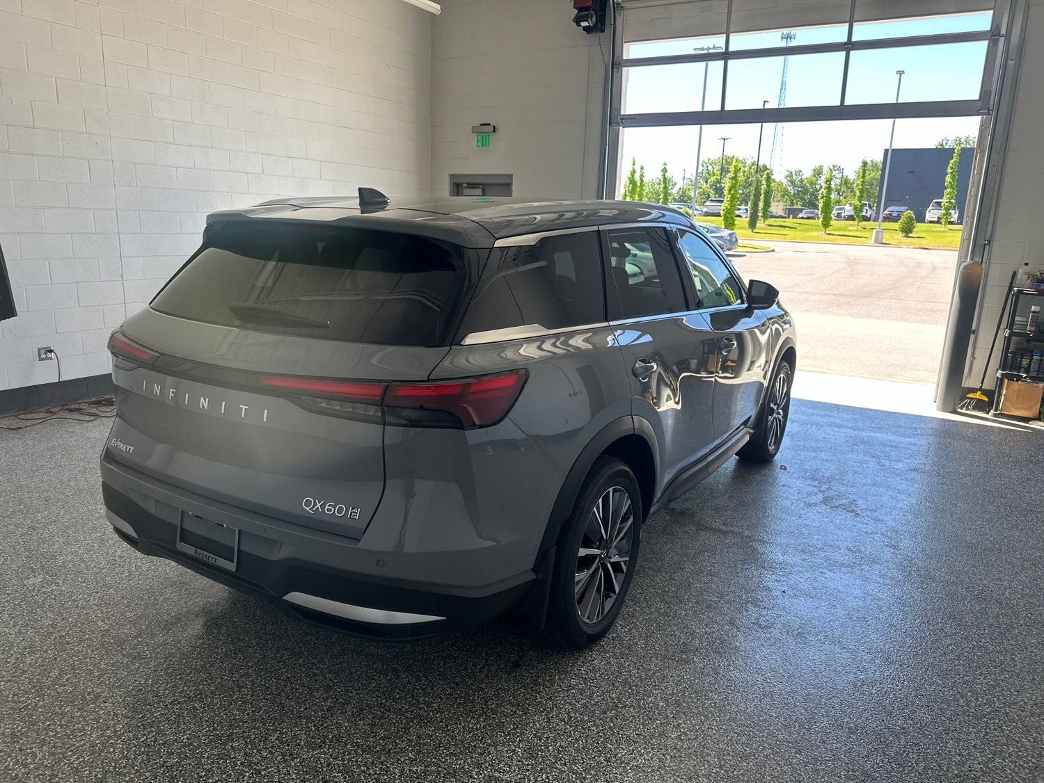 2027 INFINITI QX60 LUXE AWD