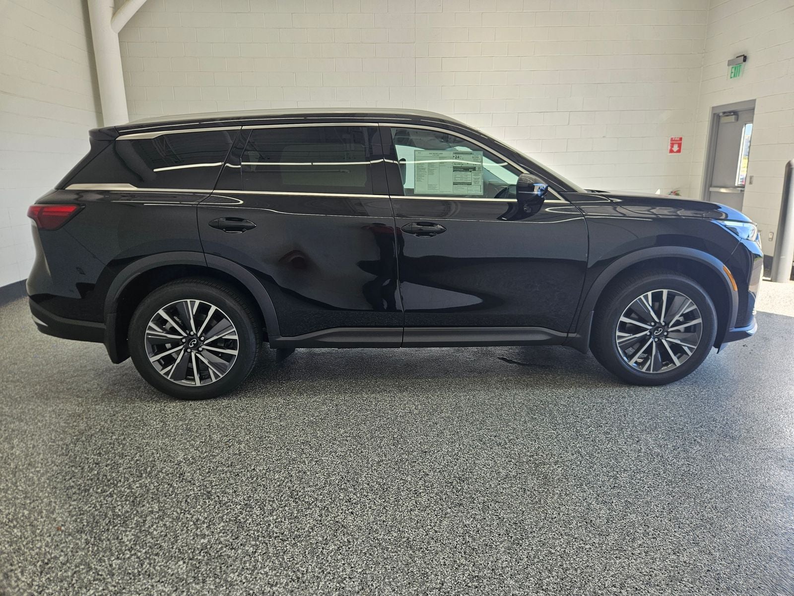 2027 INFINITI QX60 LUXE AWD