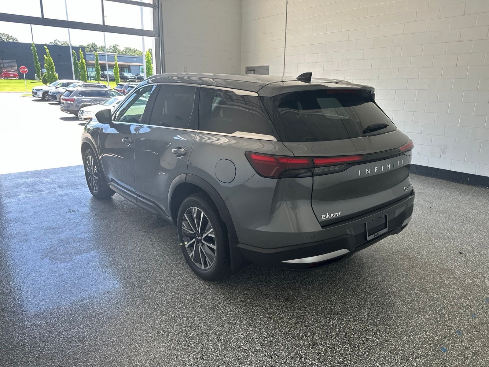 2027 INFINITI QX60 LUXE AWD