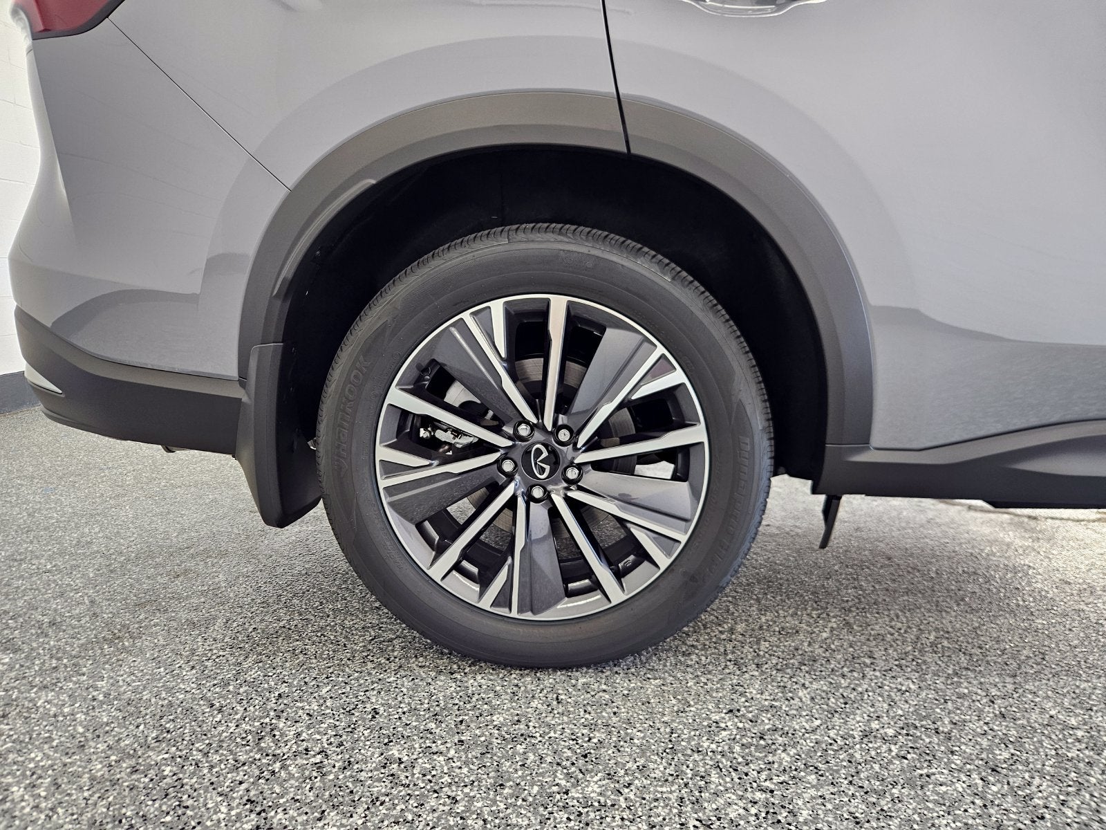 2027 INFINITI QX60 LUXE AWD
