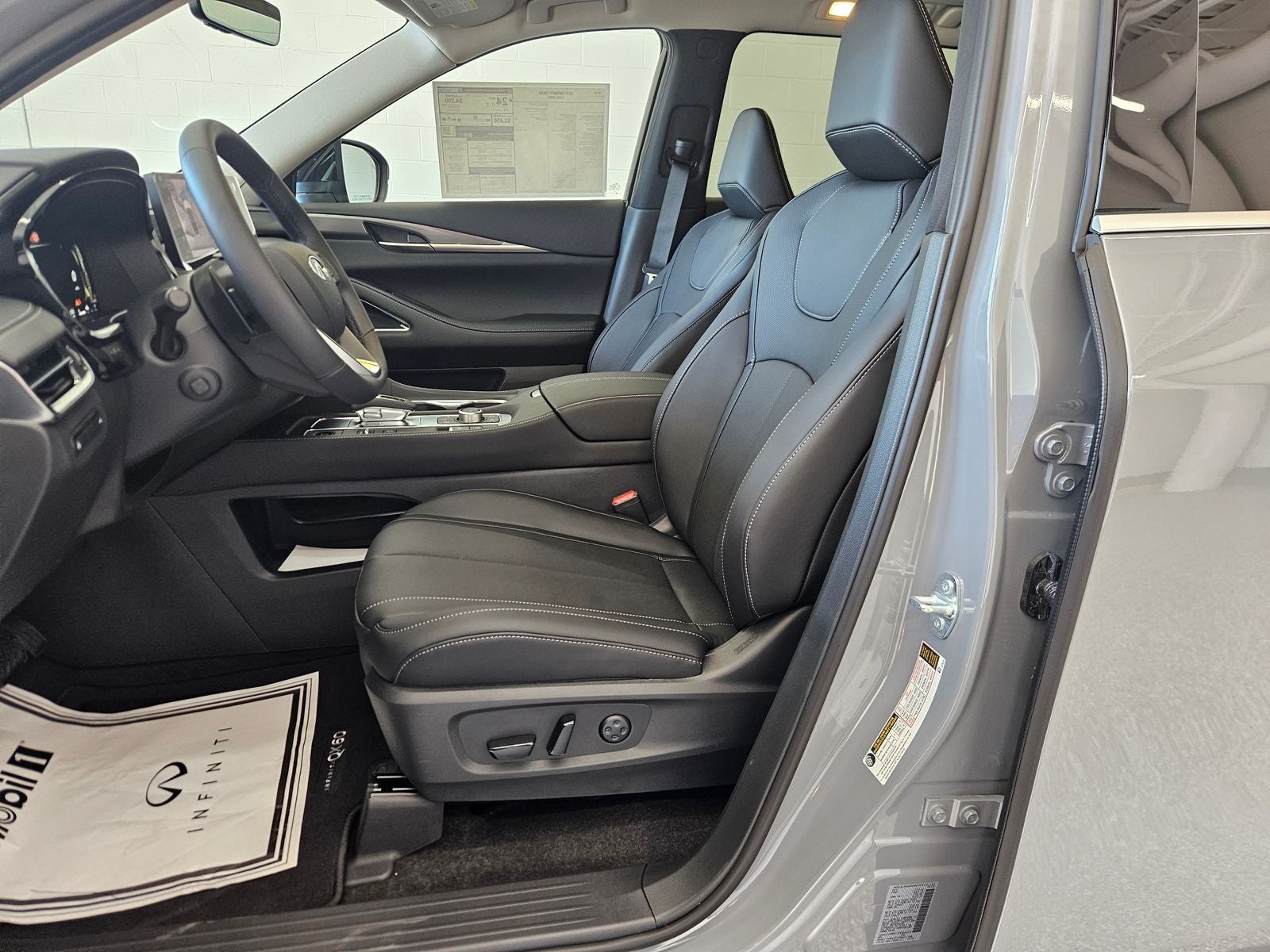 2027 INFINITI QX60 LUXE AWD