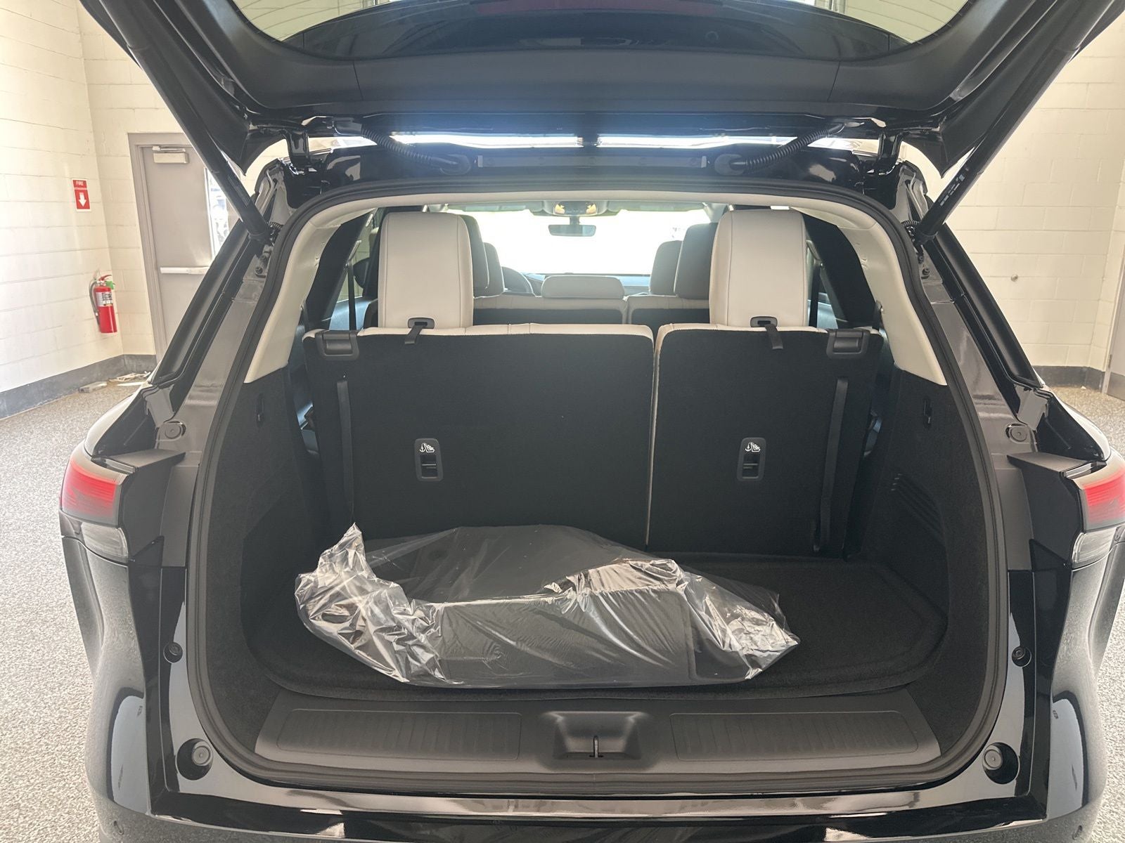 2027 INFINITI QX60 LUXE AWD