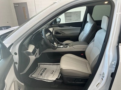 2027 INFINITI QX60 LUXE