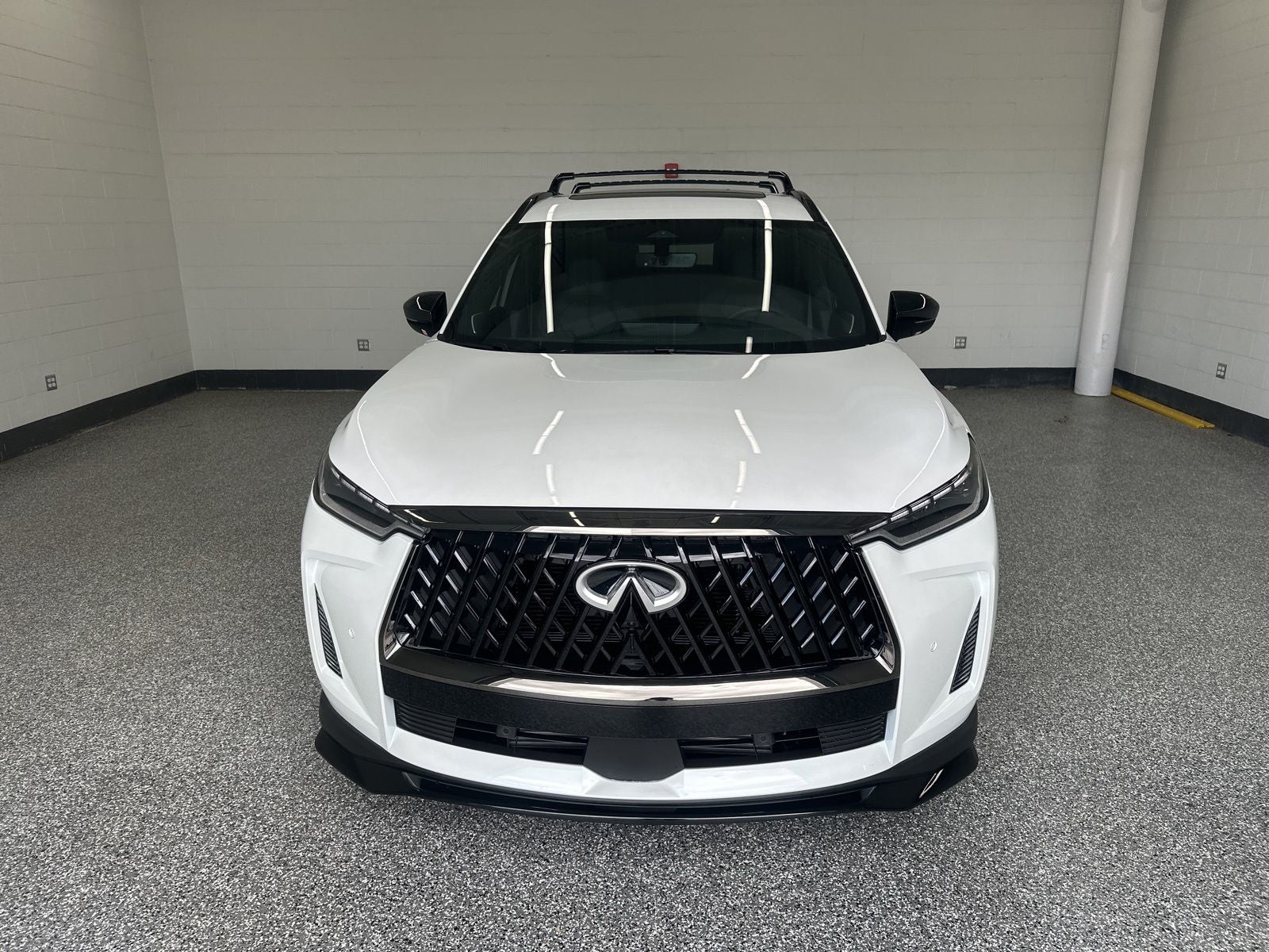 2027 INFINITI QX60 LUXE AWD