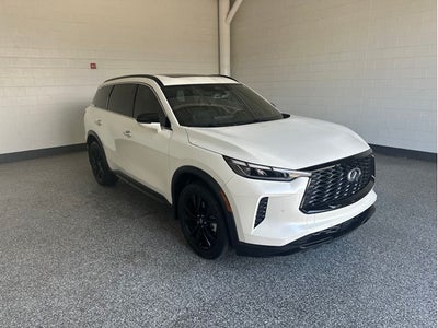 2025 INFINITI QX60 LUXE